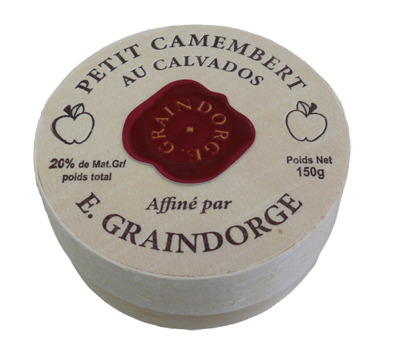 The classic brassica flavours of a Normandy camembert are complemented by the slightly sweet, fruity notes of the Calvados it has been infused with.