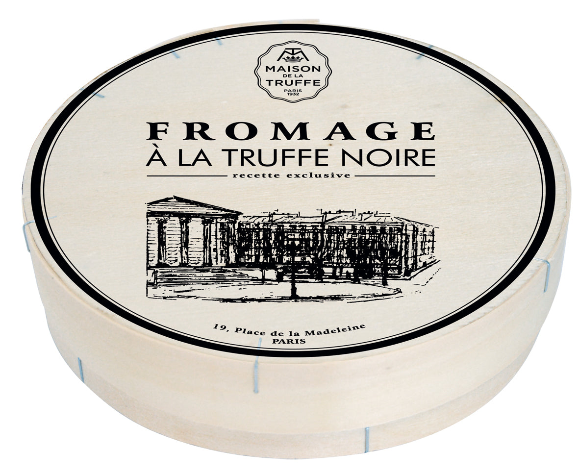 The brie has well balanced flavour that lingers. Then there is the layer of truffles, these fabulous little fungi with so much flavour that just a little is needed. There is perfect balance between the aromatic truffle and the creamy brie.