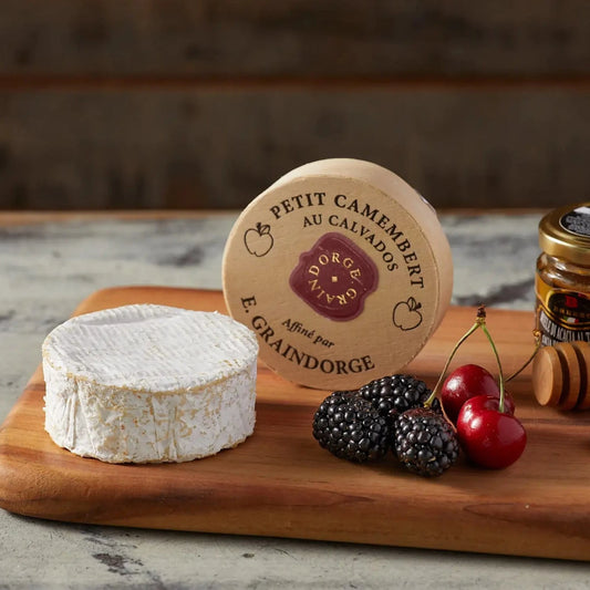 The classic brassica flavours of a Normandy camembert are complemented by the slightly sweet, fruity notes of the Calvados it has been infused with.