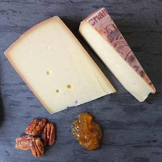 The cheese is dense and smooth, with a silky, fudgy texture. The repeated brine washing and extended ageing reveal a great depth of flavour and aroma; a combination of roasted peanuts, leeks in brown butter, sweet cream and caramel. The lingering silky, salty finish of Chällerhocker makes it an ideal cheese for the winter months.