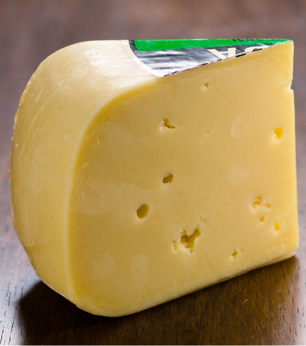 This buttery Gouda is typical of the famous Dutch style cheese, delicate and creamy on the palate with a smooth, subtle texture making it easy to slice. It has a warm golden colour and a delicious savoury flavour.
