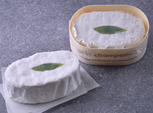 ill develop into a luscious butteriness when getting close to the shelf life. The cheese is matured for two weeks to develop the white mould. The cheese is traditionally decorated with a fern leaf.