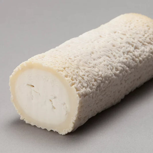 The centre of the cheese remains chalky as the cheese softens elegantly under its characteristically wrinkly rind. Its flavour is rich and creamy with an increased nuttiness as the cheese ripens.